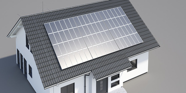 Umfassender Schutz für Photovoltaikanlagen bei H+S Gebäudetechnik in Pfedelbach